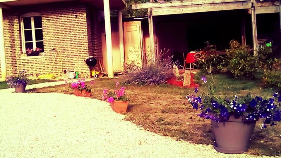 Les Gites Du Lavoir Villemoiron-en-Othe Exterior foto