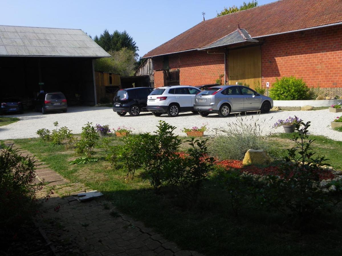 Les Gites Du Lavoir Villemoiron-en-Othe Exterior foto