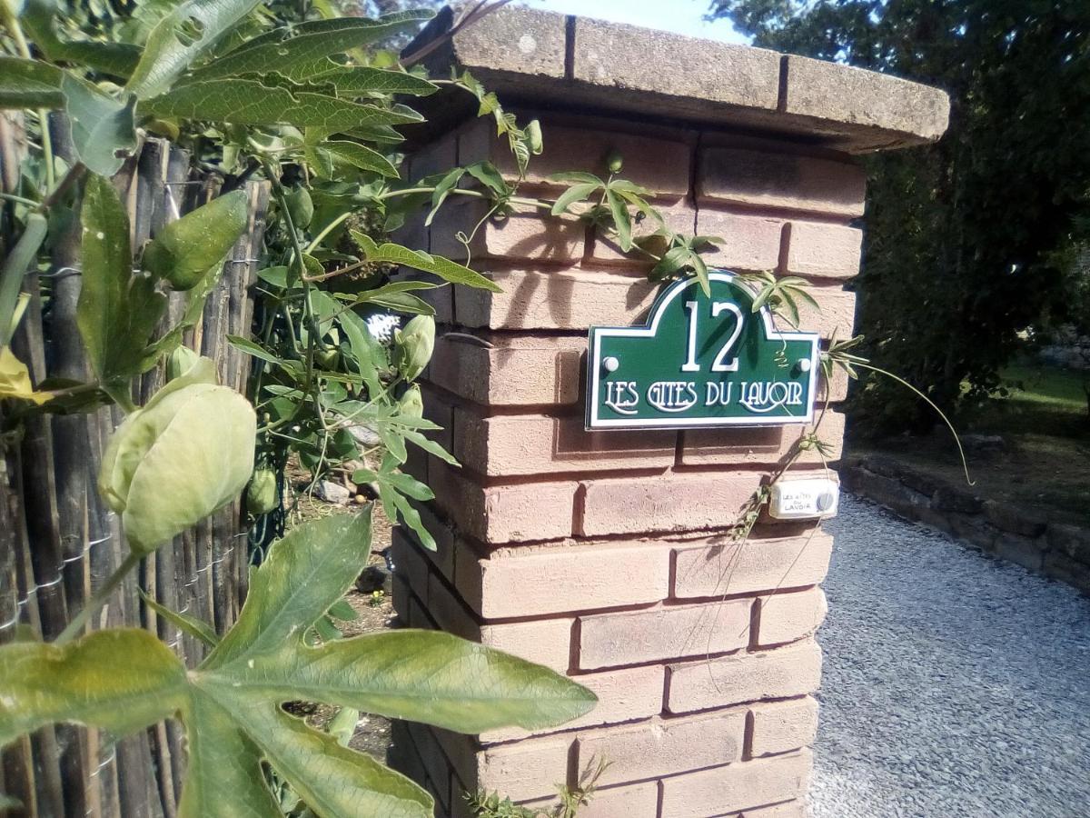 Les Gites Du Lavoir Villemoiron-en-Othe Exterior foto
