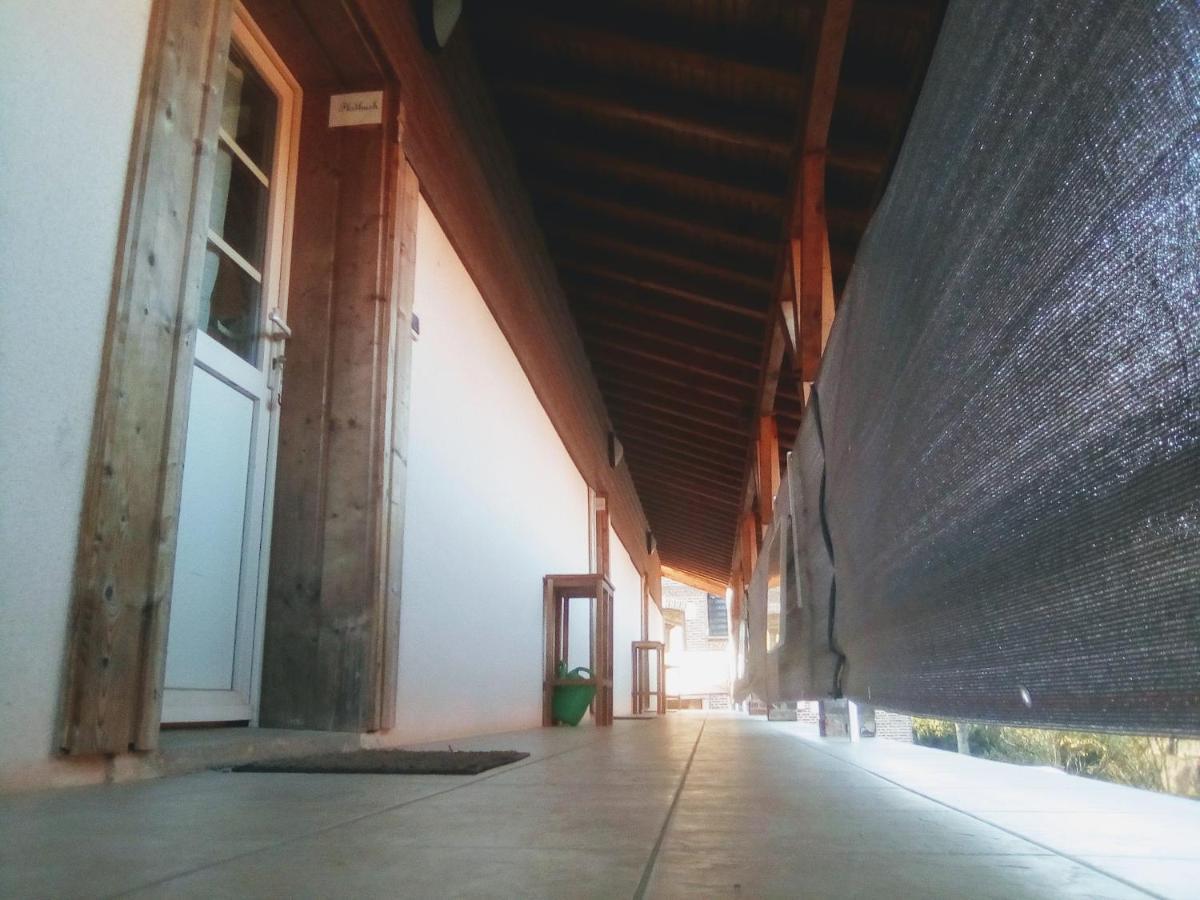 Les Gites Du Lavoir Villemoiron-en-Othe Exterior foto